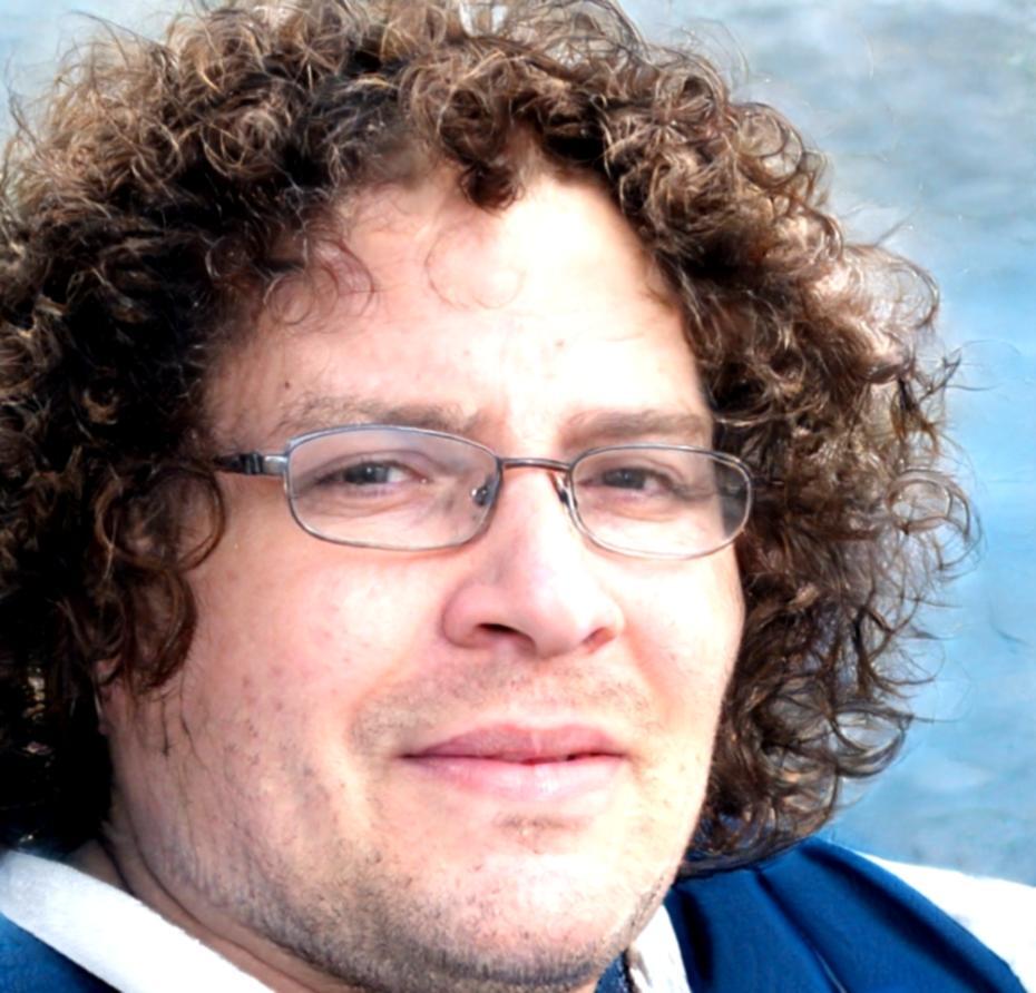 Portrait de Théo Marchand, formateur en gestion budgétaire